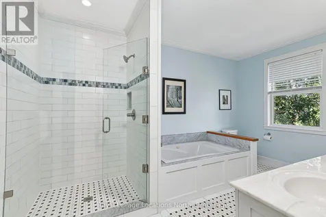 121 Mary Street Collingwood ON L9Y 0G4