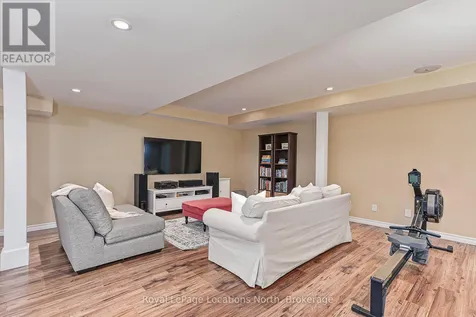 121 Mary Street Collingwood ON L9Y 0G4