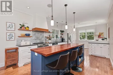 121 Mary Street Collingwood ON L9Y 0G4