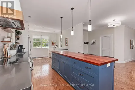 121 Mary Street Collingwood ON L9Y 0G4