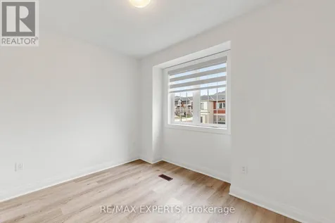 1761 Mineral Springs Way Pickering ON L1X 0T5