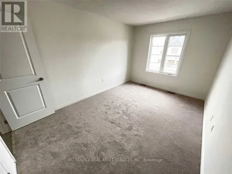 33 Macpherson Street Whitby ON L1P 0N4