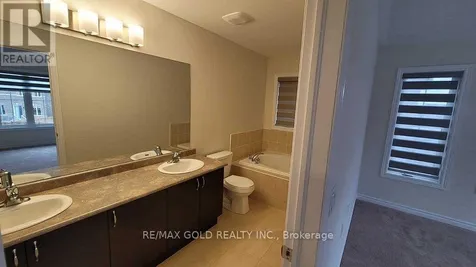 1 Sparrowbrook Street Caledon ON L7C 4B2