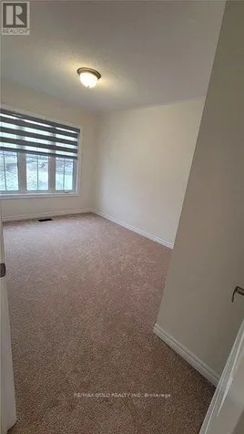 1 Sparrowbrook Street Caledon ON L7C 4B2
