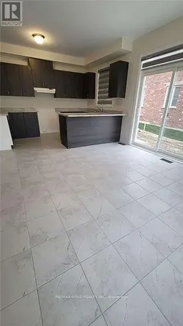 1 Sparrowbrook Street Caledon ON L7C 4B2