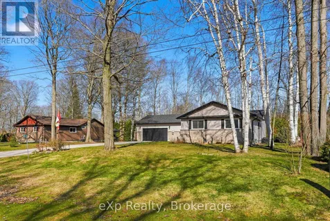 90 Mapleport Crescent South Bruce Peninsula ON N0H 2G0