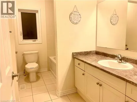 9 Troyer Street Brampton ON L7A 4T4