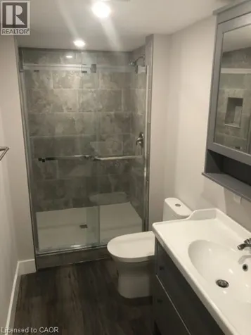 805 Rockway Drive Kitchener ON N2G 3B6