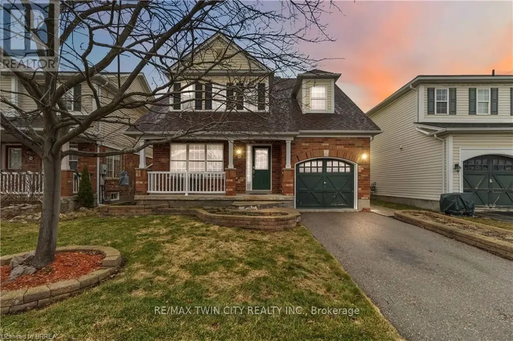156 Osborn Avenue Brantford ON N3T 6S7