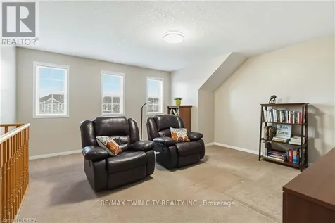 156 Osborn Avenue Brantford ON N3T 6S7