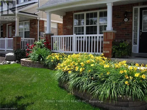 156 Osborn Avenue Brantford ON N3T 6S7