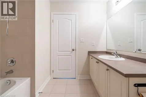 175 Lormont Boulevard Stoney Creek ON L8J 0K1