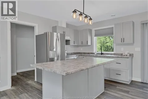870 River Lasalle ON N9J 3K8