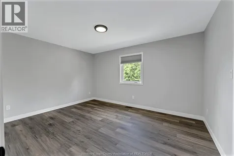 870 River Lasalle ON N9J 3K8