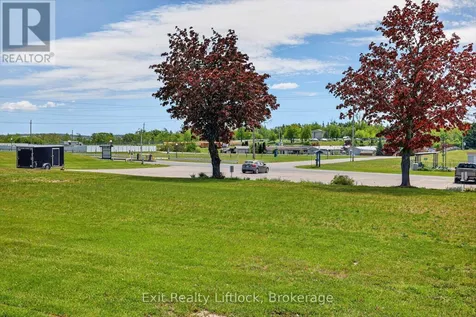 9 Poplar Drive Otonabee-south Monaghan ON K0L 2G0