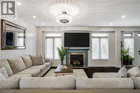 575 Stonehenge Drive Ancaster ON L9K 1T4