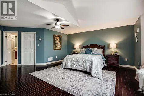 575 Stonehenge Drive Ancaster ON L9K 1T4