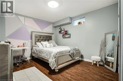 575 Stonehenge Drive Ancaster ON L9K 1T4