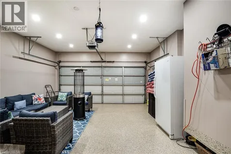575 Stonehenge Drive Ancaster ON L9K 1T4
