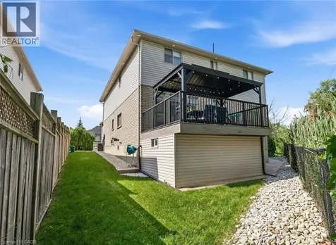 575 Stonehenge Drive Ancaster ON L9K 1T4