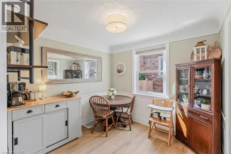 43 Woodbridge Road Hamilton ON L8K 3C8