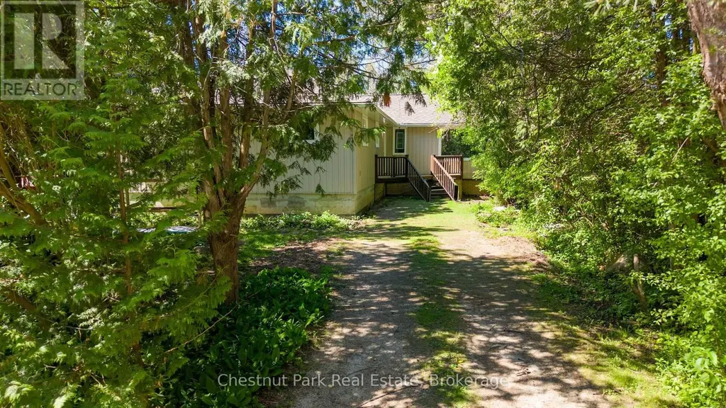 4 Parkside Avenue Collingwood ON L9Y 5P3