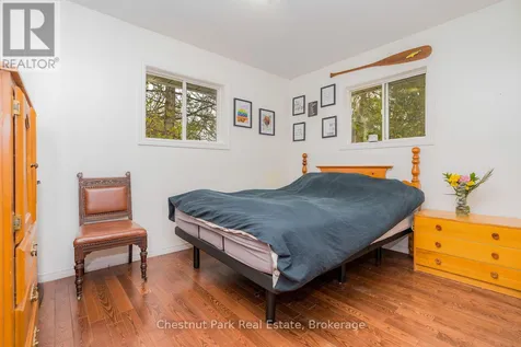 4 Parkside Avenue Collingwood ON L9Y 5P3