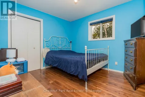 4 Parkside Avenue Collingwood ON L9Y 5P3