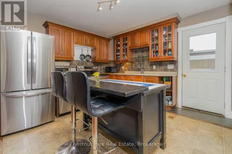 4 Parkside Avenue Collingwood ON L9Y 5P3