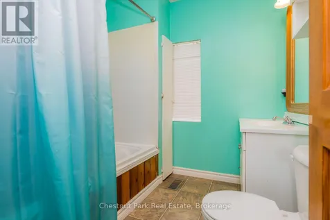 4 Parkside Avenue Collingwood ON L9Y 5P3