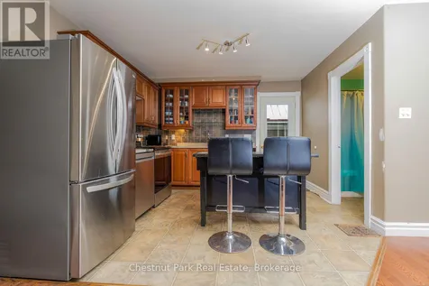 4 Parkside Avenue Collingwood ON L9Y 5P3