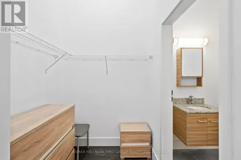 253 Albert Street Waterloo ON N1L 3T7