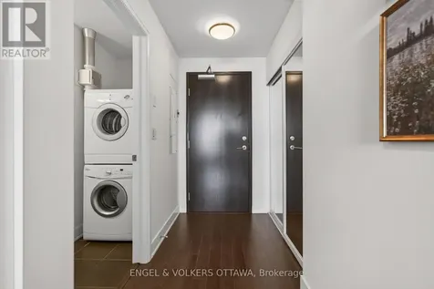 1035 Bank Street Ottawa ON K1H 7R1