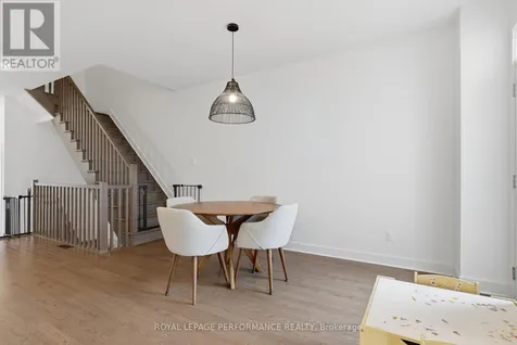 602 Cordelette Circle Ottawa ON K1W 0P7