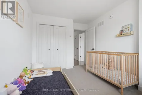 602 Cordelette Circle Ottawa ON K1W 0P7