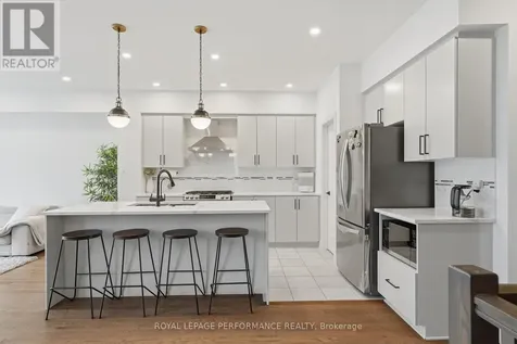 602 Cordelette Circle Ottawa ON K1W 0P7