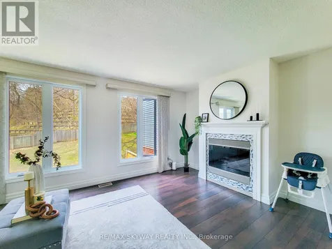 56 Harris Avenue Brantford ON N3R 2E9