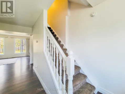 56 Harris Avenue Brantford ON N3R 2E9