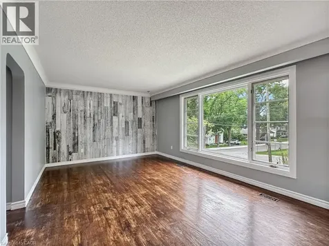 80 Banff Street Caledonia ON N3W 1C3