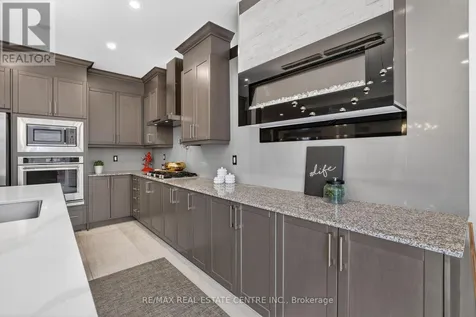 27 Drew Brown Boulevard Orangeville ON L9W 6Z4