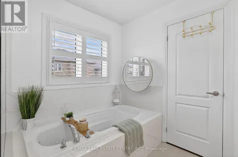 27 Drew Brown Boulevard Orangeville ON L9W 6Z4