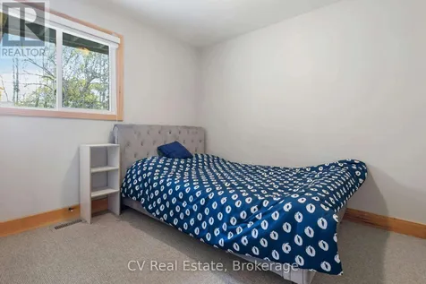 156 Chamonix Crescent Blue Mountains ON L9Y 0S7