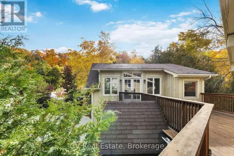 156 Chamonix Crescent Blue Mountains ON L9Y 0S7