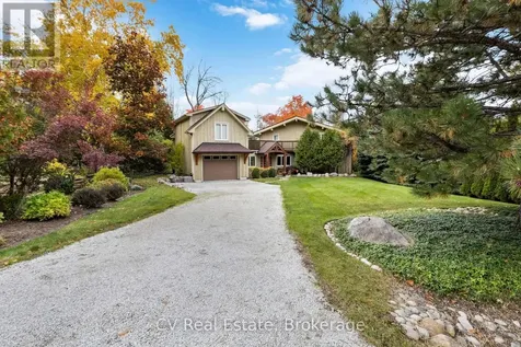 156 Chamonix Crescent Blue Mountains ON L9Y 0S7