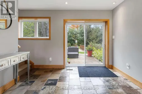 156 Chamonix Crescent Blue Mountains ON L9Y 0S7