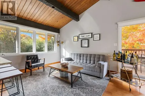 156 Chamonix Crescent Blue Mountains ON L9Y 0S7