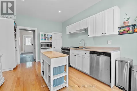 329 7th Street East Owen Sound ON N4K 1J1