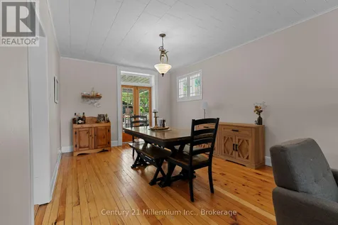 329 7th Street East Owen Sound ON N4K 1J1