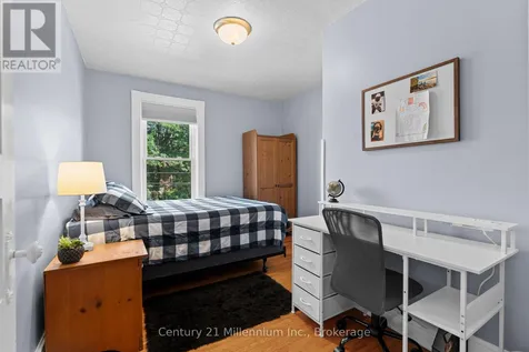 329 7th Street East Owen Sound ON N4K 1J1