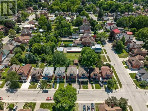 329 7th Street East Owen Sound ON N4K 1J1